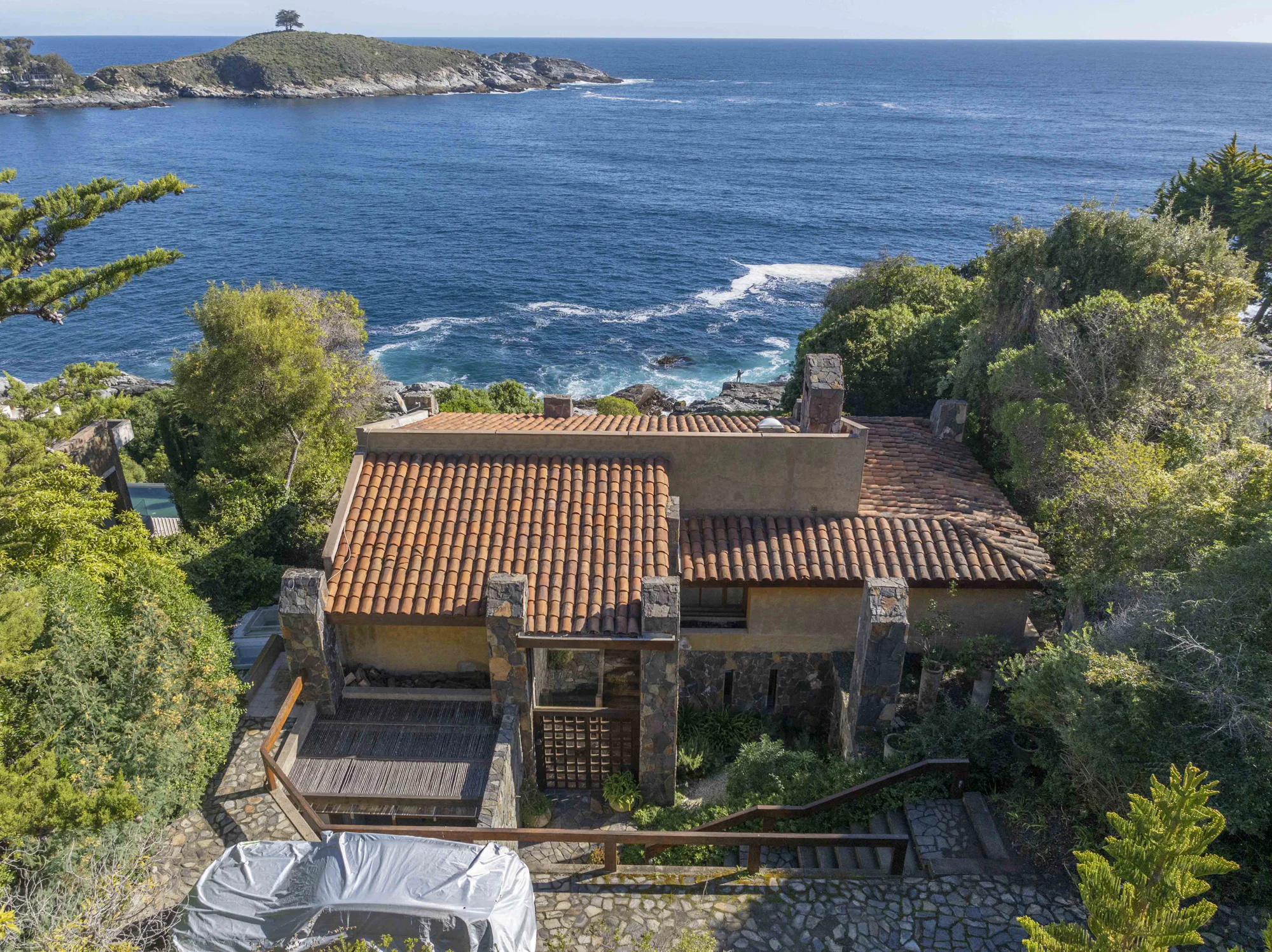 Casa imponente vista en Bahía de Zapallar — miniatura 2