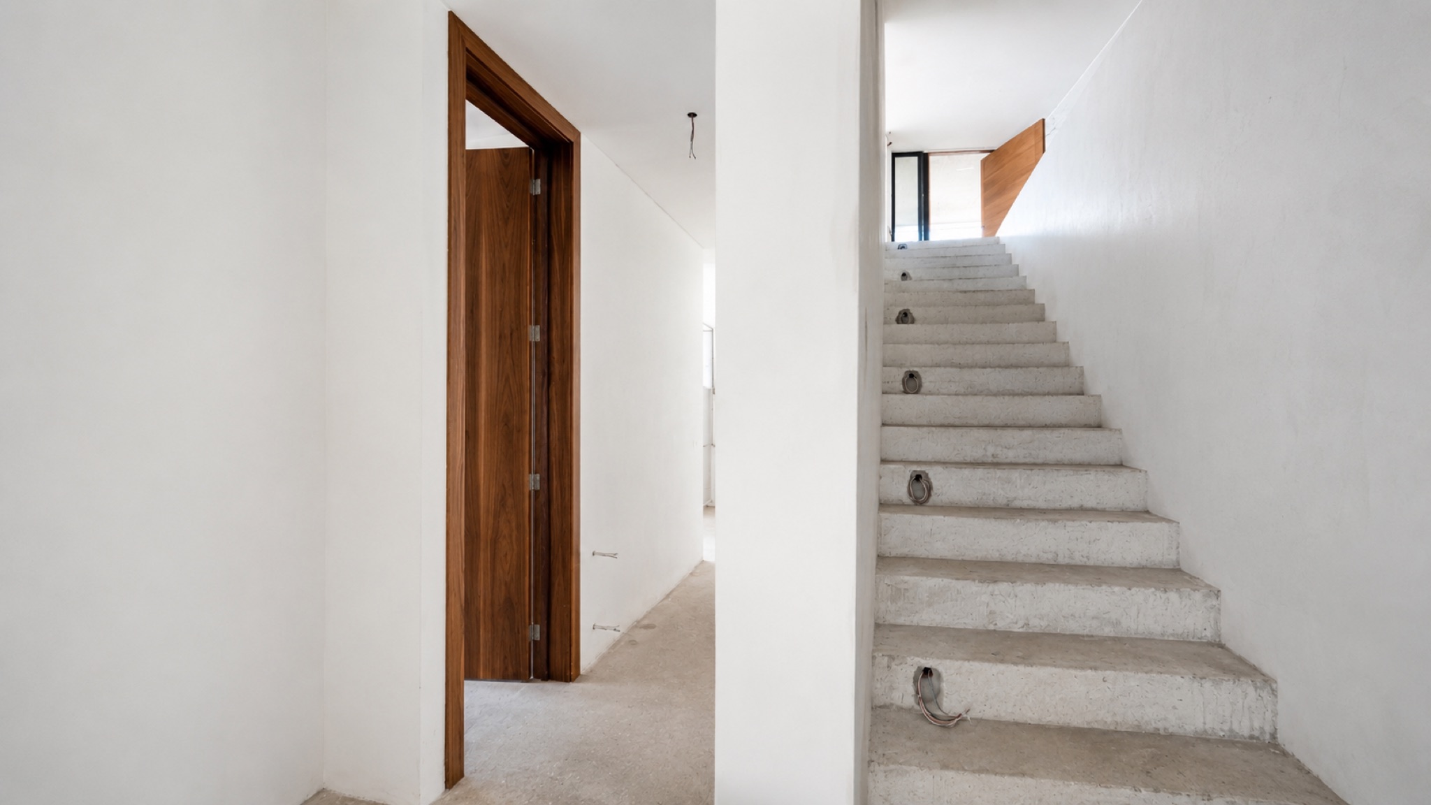 Casa contemporánea de hormigón con vista al valle · Manquecura, Lo Barnechea — miniatura 29